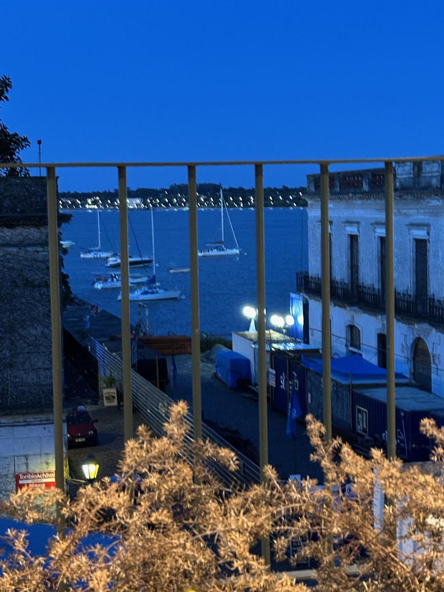 Casa Lahusen Hotel Colonia del Sacramento Ngoại thất bức ảnh